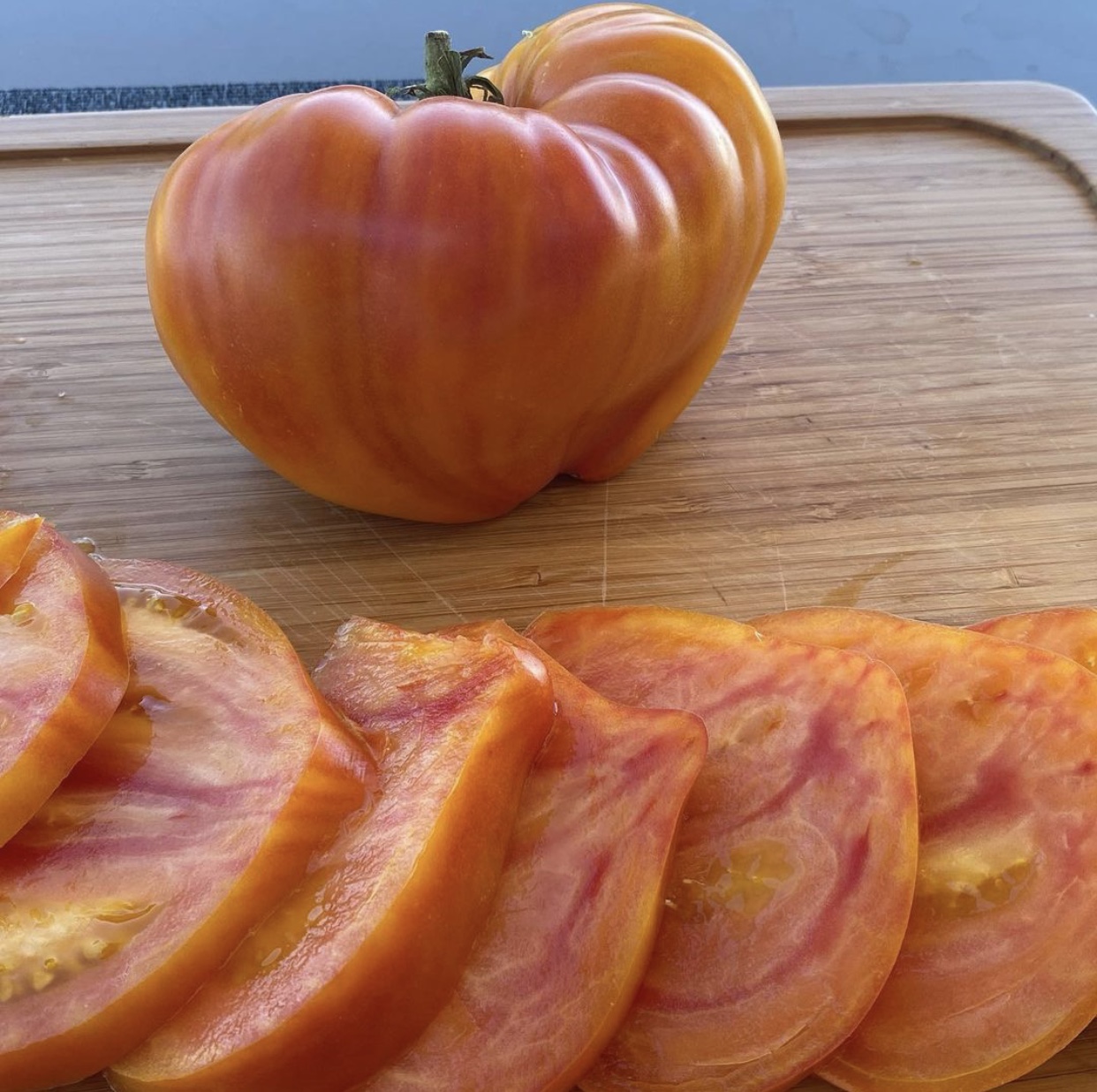 Midnight Sun Tomato - Artisan Seeds